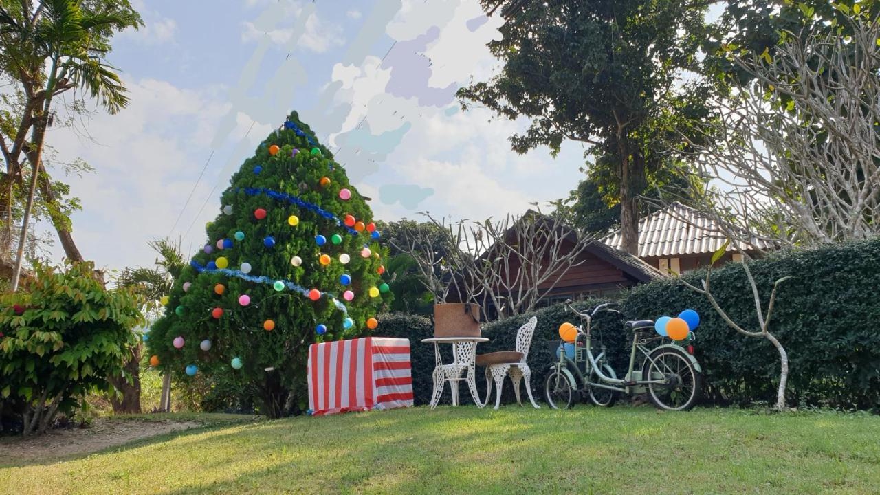 จำค่า ชาเลท์ บ้านพักสวนเกษตร Lampang Exterior photo