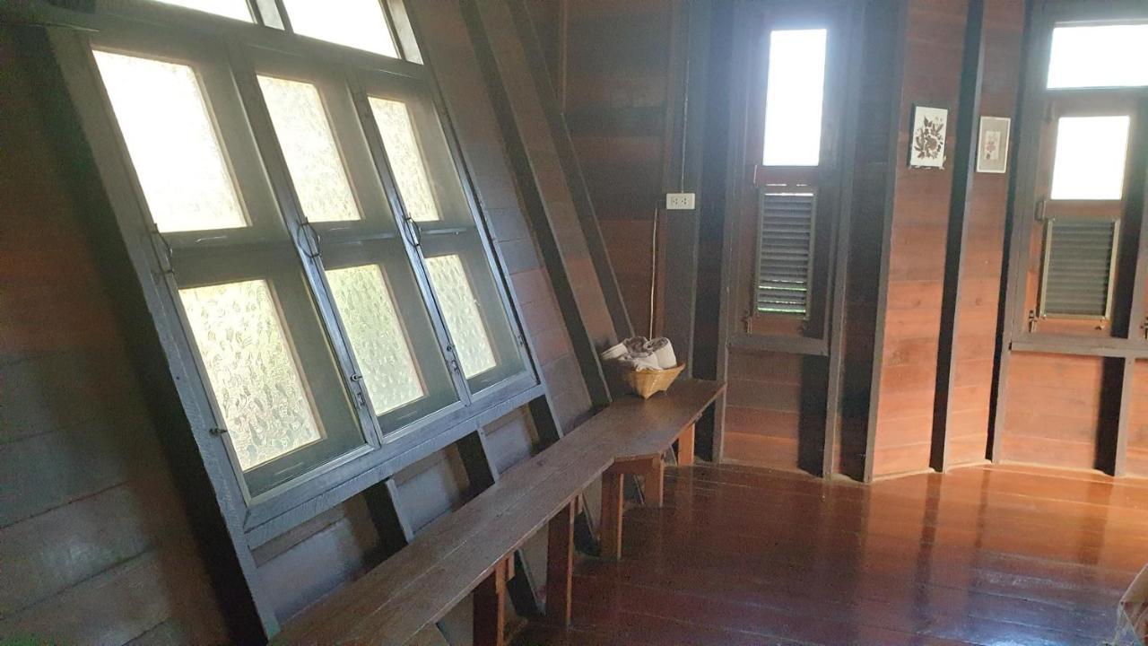 จำค่า ชาเลท์ บ้านพักสวนเกษตร Lampang Exterior photo